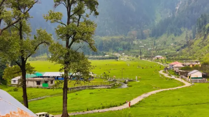 Baga Sarahan Tour Packges-Mountain Junkey